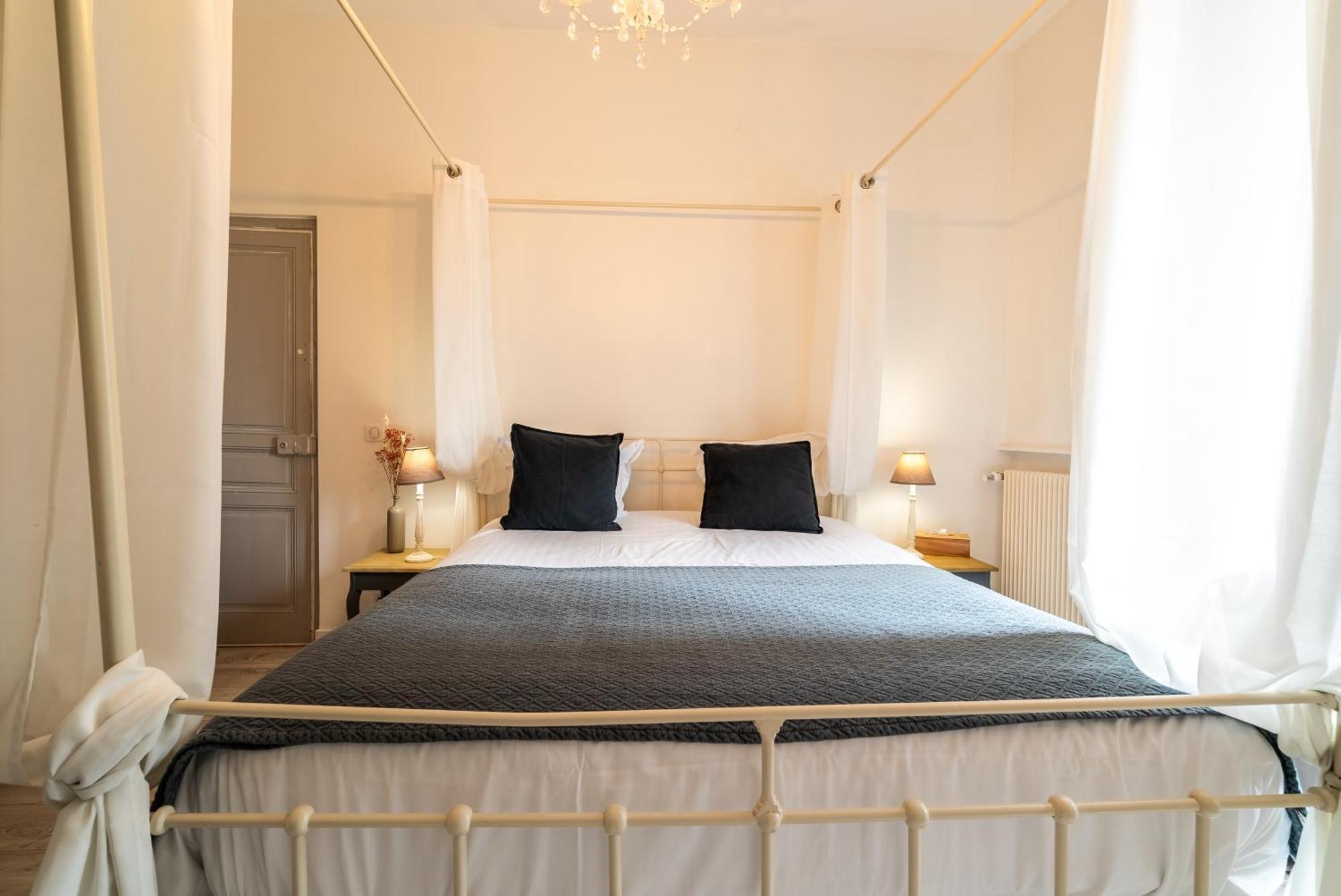 Dupain & Dubeurre Appart'Hotel - Parking En Supp Limoges Exterior photo
